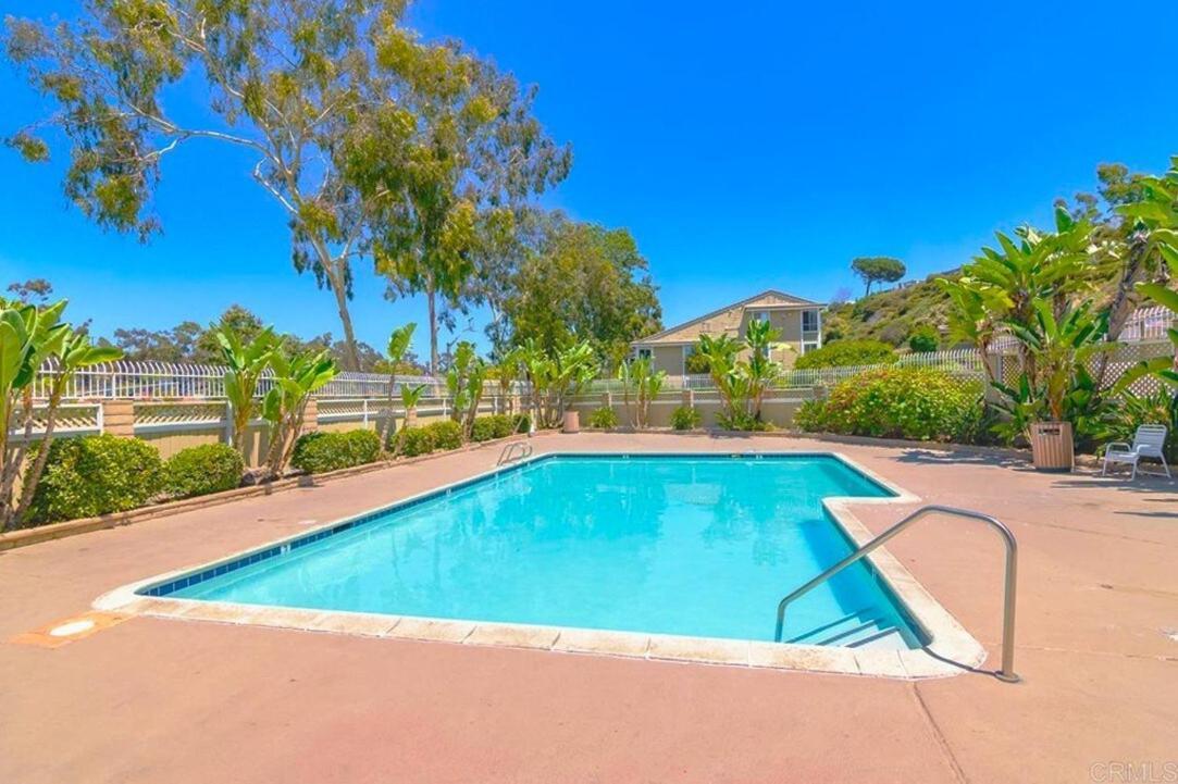 Casa vacanze Entire Private 3-br Family Free Pool, Tub And Parking, Available Now